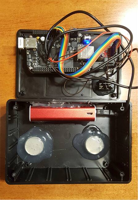 Image of BeagleBone Black and support electronics