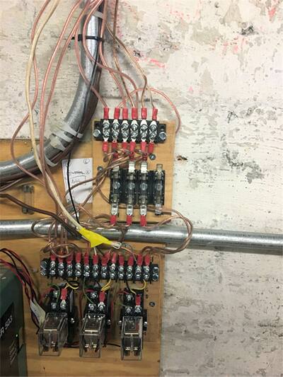 温控器升级接线图片