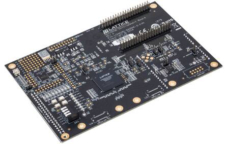 Lattice Semiconductor 的 MachXO3D 开发板图片