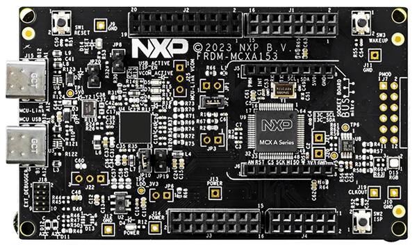 NXP FRDM-MCXA153 开发板图片