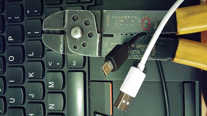 Image of Quick Test Proves High-Quality USB Cables Make a Big Difference